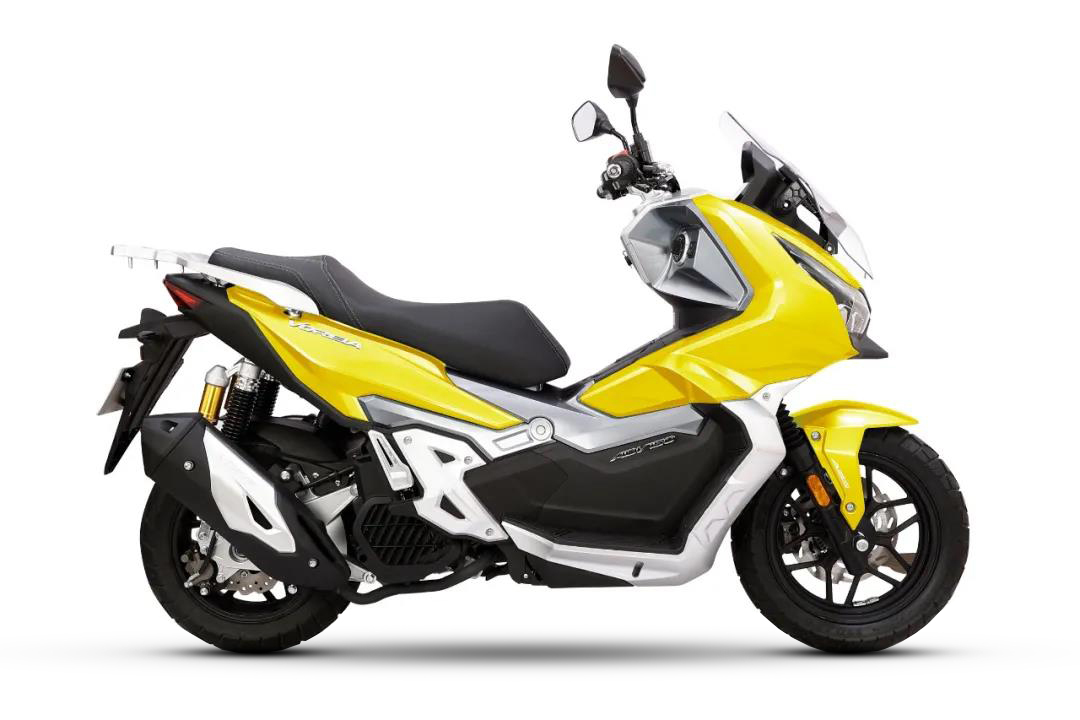ADV 150 — زرد