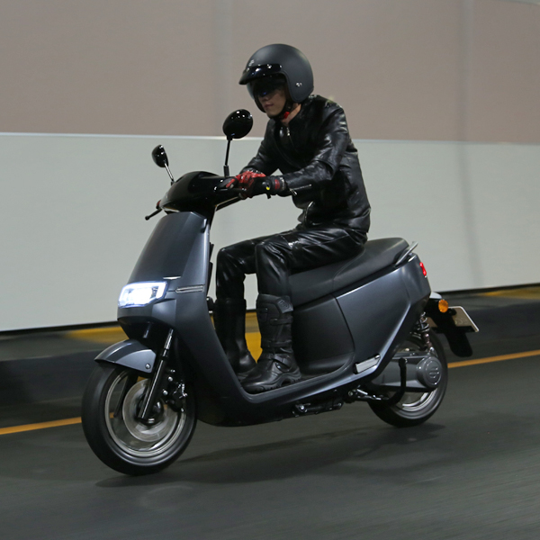 E2 3000W، تصویر گالری ۷