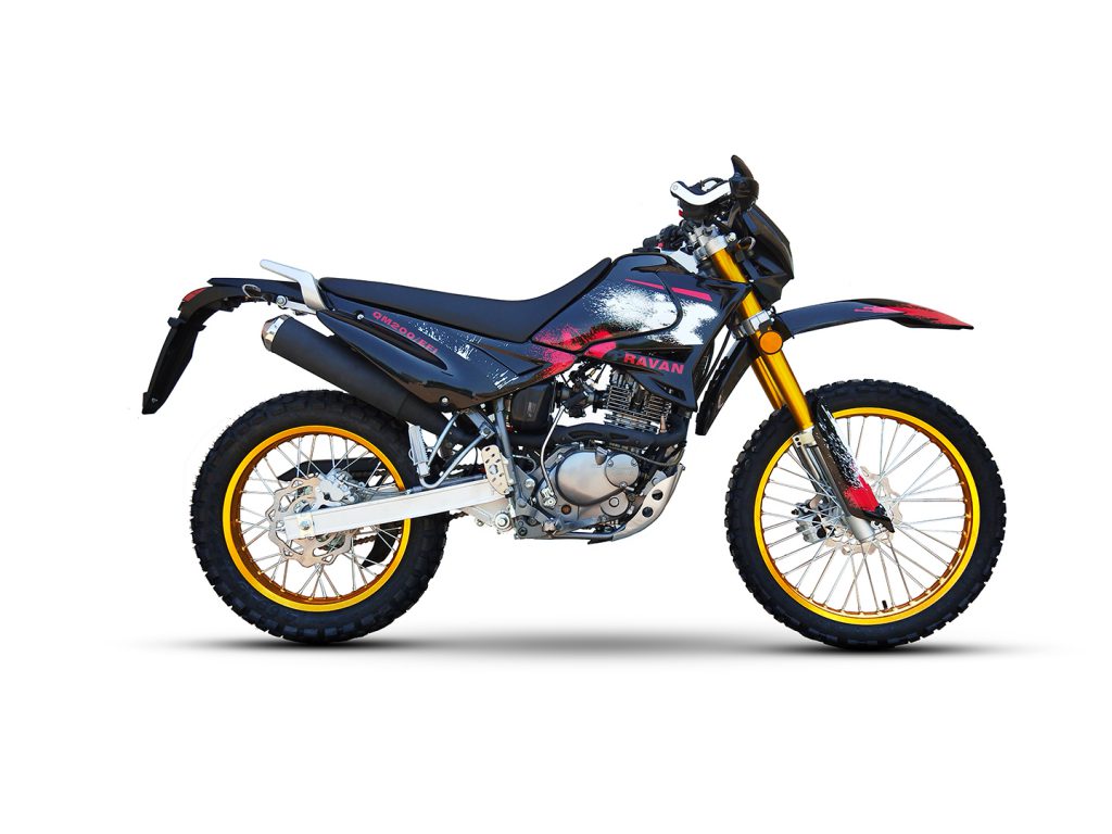 QM 200CC — مشکی با برچسب قرمز